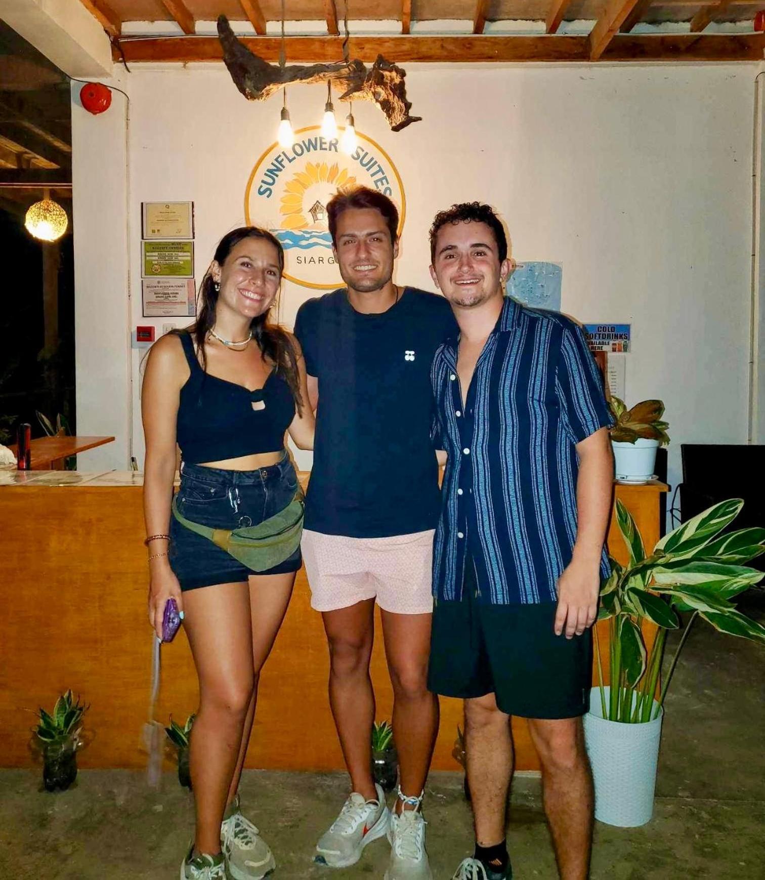 Siargao Sunflower Suites General Luna  Extérieur photo