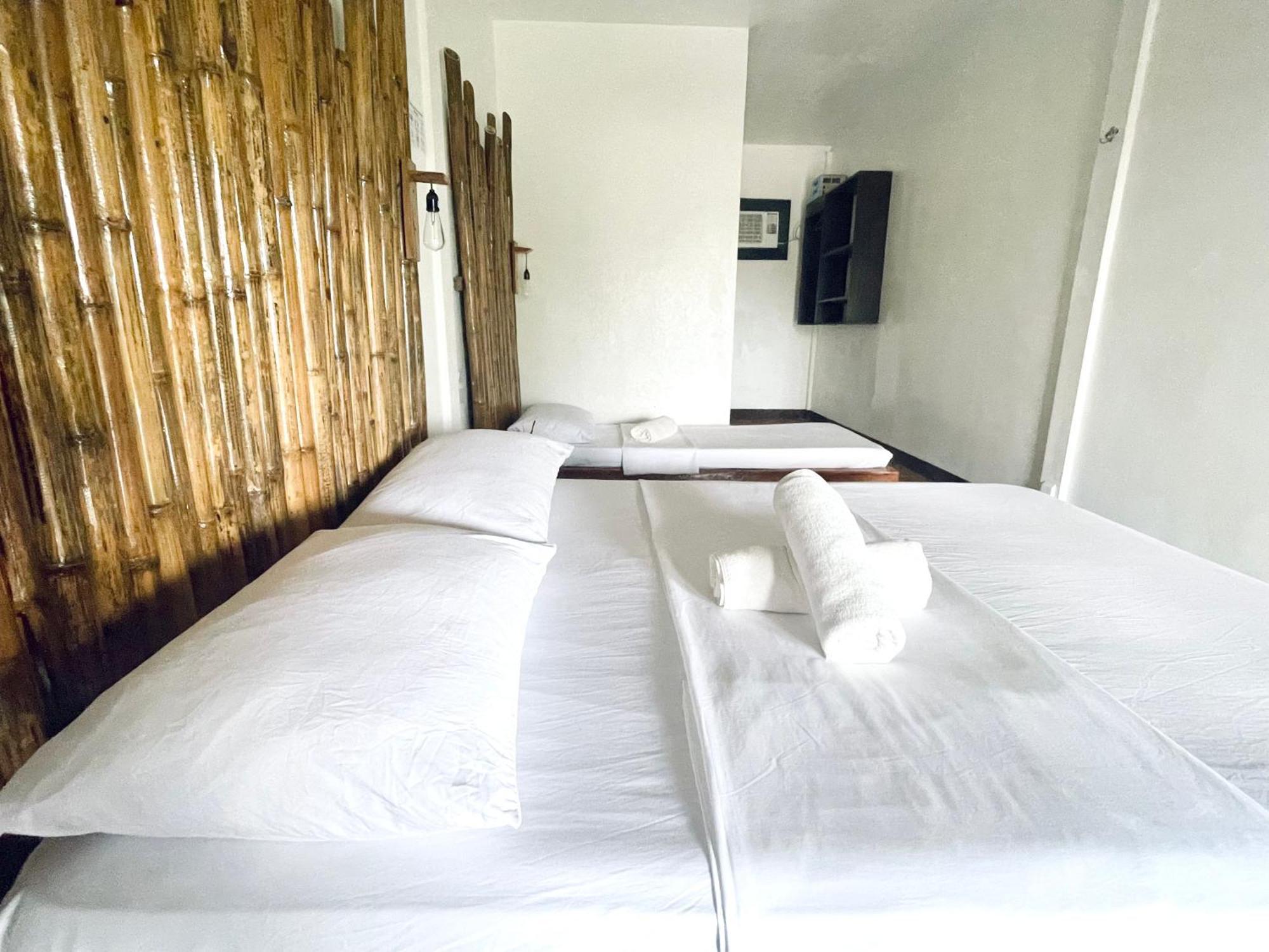 Siargao Sunflower Suites General Luna  Extérieur photo