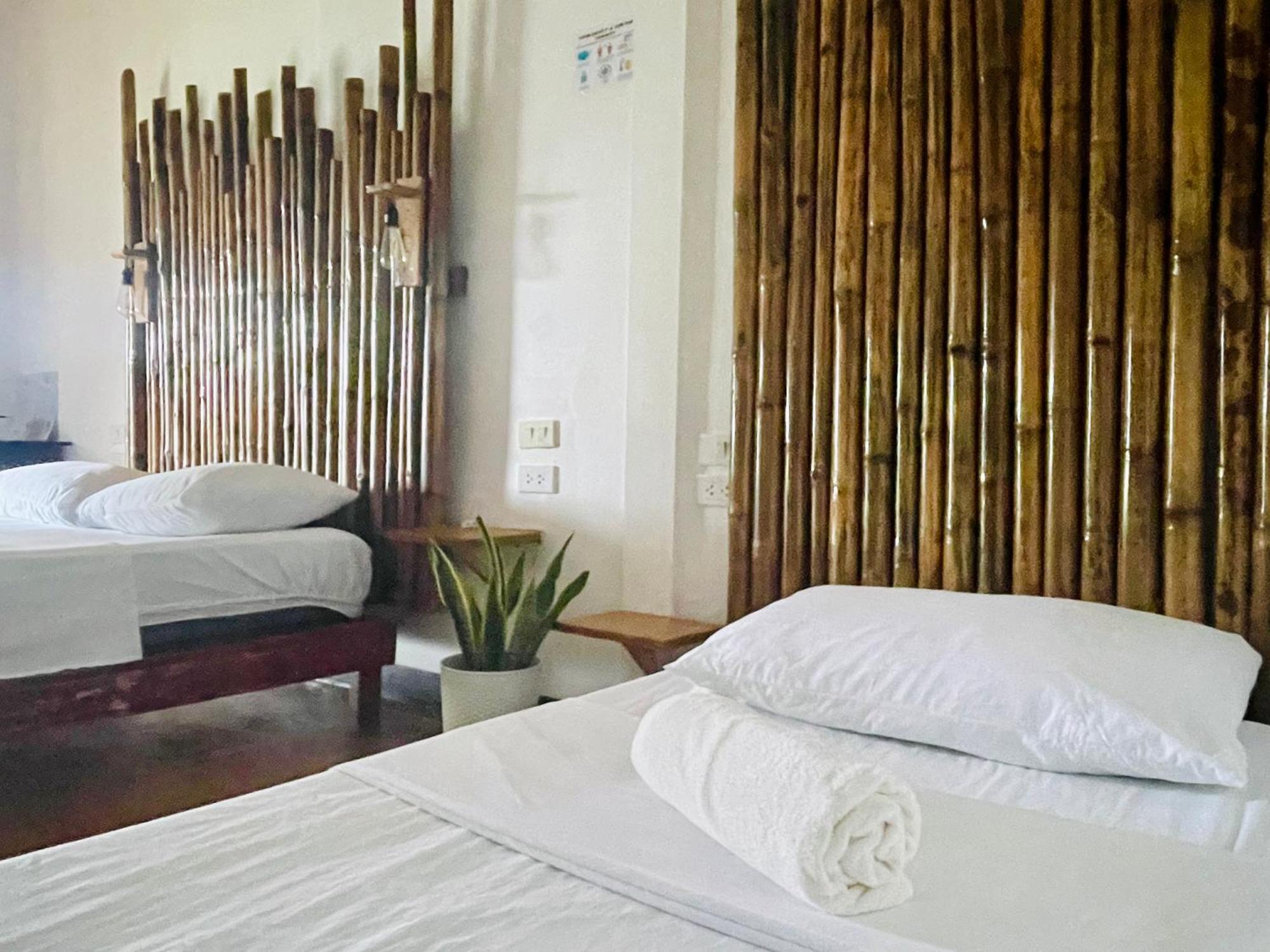 Siargao Sunflower Suites General Luna  Extérieur photo