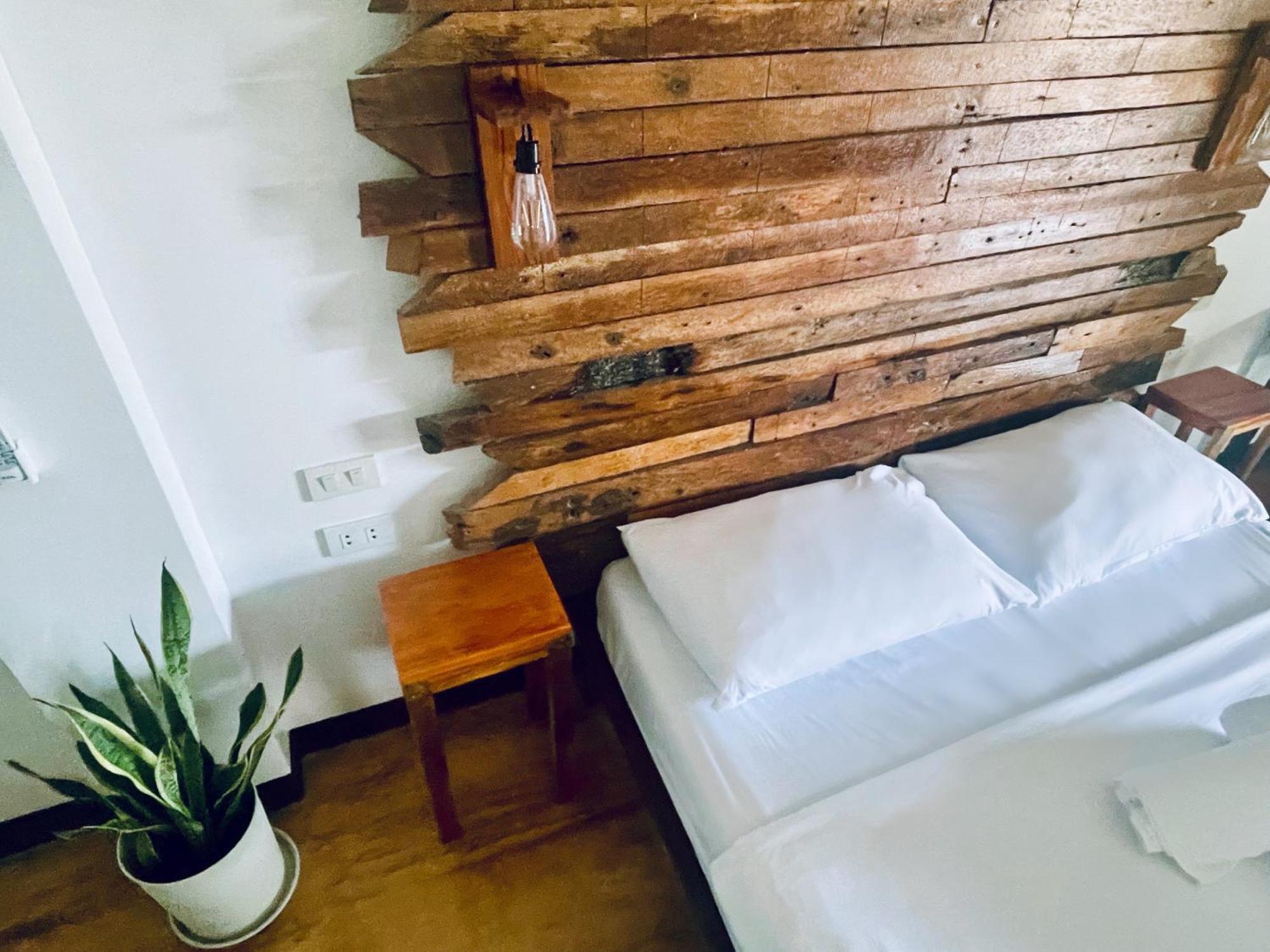 Siargao Sunflower Suites General Luna  Extérieur photo